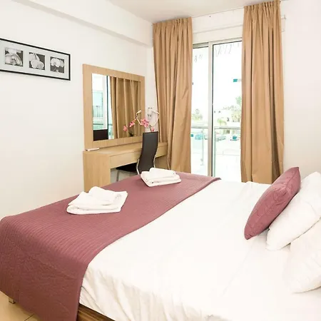 Bliss - Coralli Beachfront Διαμέρισμα *