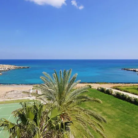 Bliss - Coralli Beachfront *