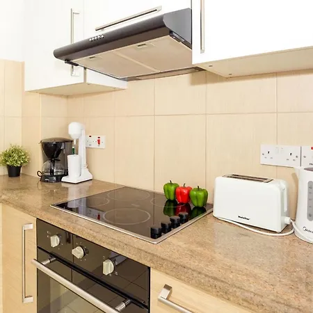 Bliss - Coralli Beachfront アパート