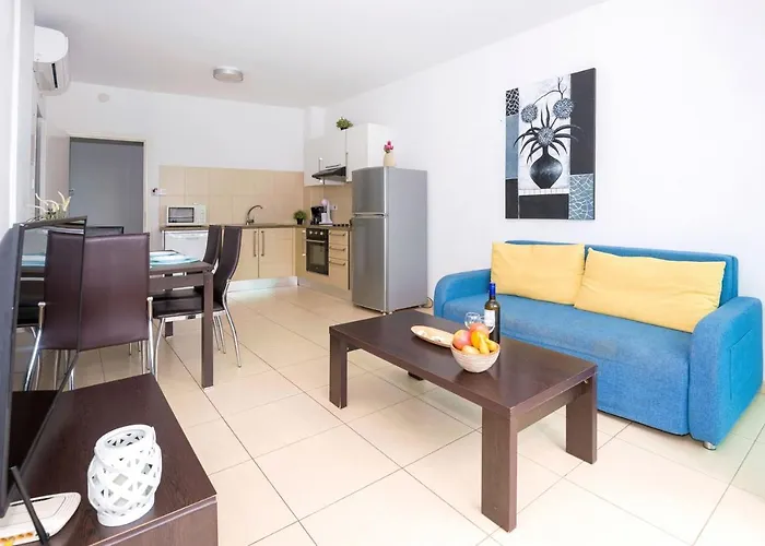 Bliss - Coralli Beachfront Apartamento