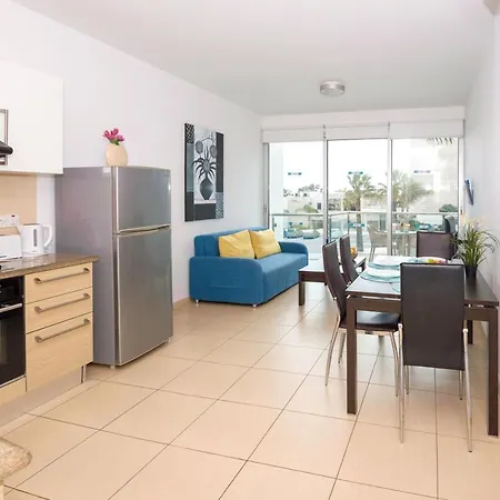 Bliss - Coralli Beachfront Apartment Protaras