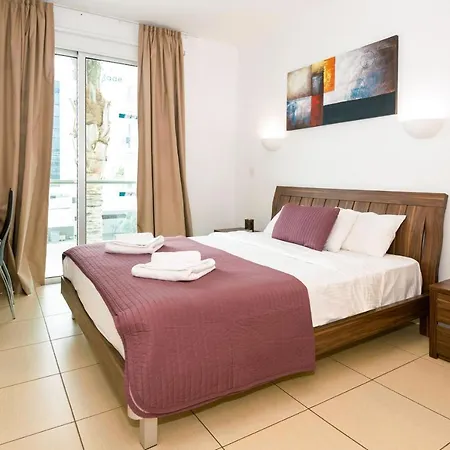 Bliss - Coralli Beachfront Apartment